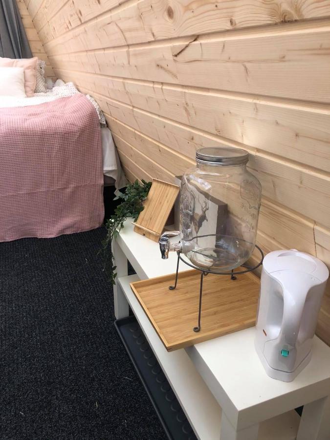 Niiralan Tila : Starlite Cabin Laitila Eksteriør bilde